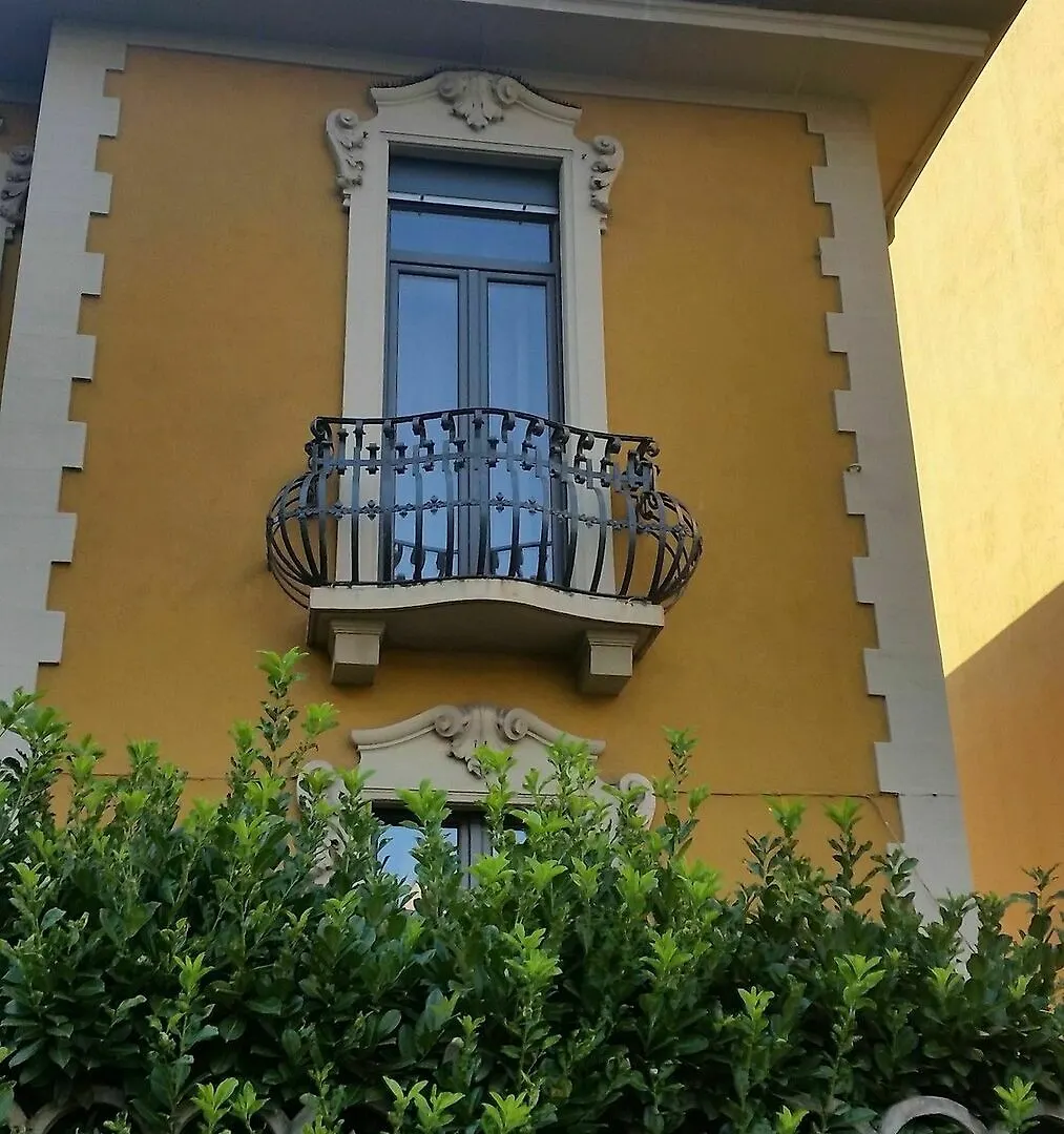 Villa Casa Liberty Milán Italia
